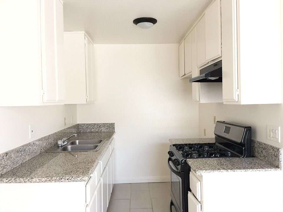 1st image of 1631 W 224th St APT 11