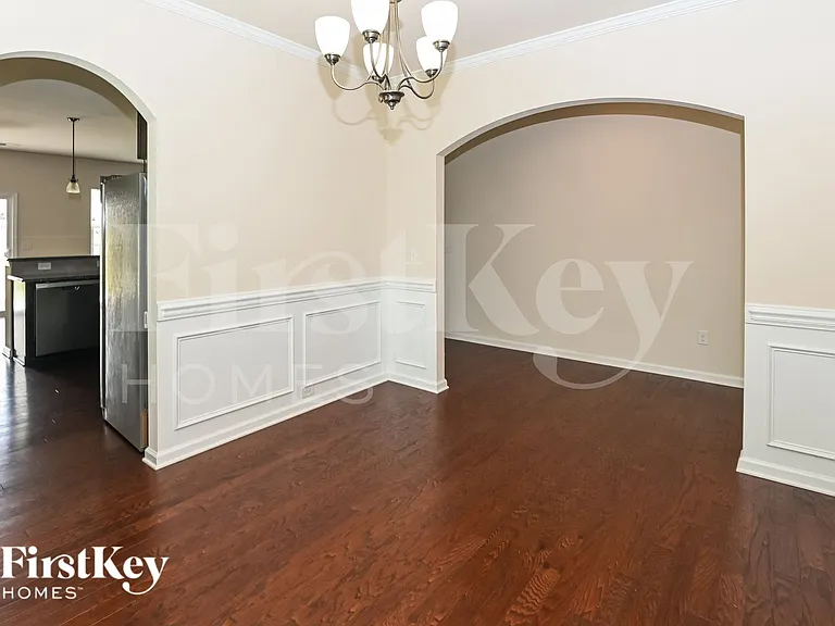 11607 Gilroy Ln — Photo 3