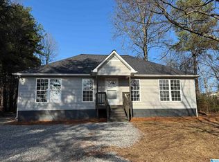 145 Wet Cat Rd, Hayden, AL 35079