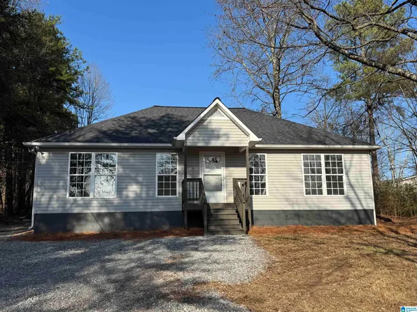 145 Wet Cat Rd, Hayden, AL 35079