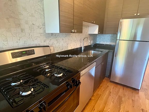 3rd image of 8500 Waukegan Rd #22
