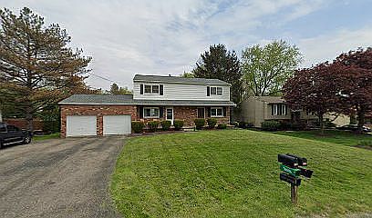 2nd image of 4063 & 4067 Beckley Rd