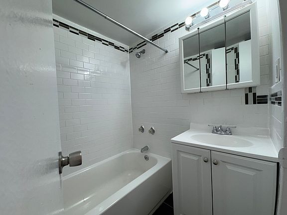 4th image of 14518 34th Ave Floor 5
