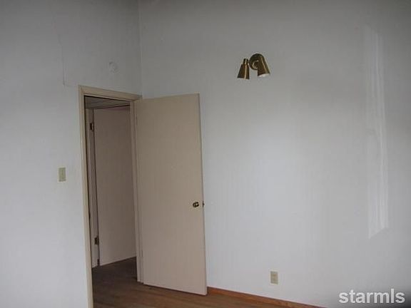 3rd image of 2601 Bertha Ave