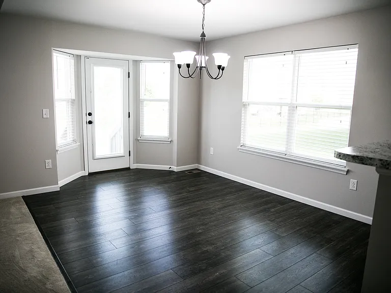 1004 Stillwater Dr — Photo 11