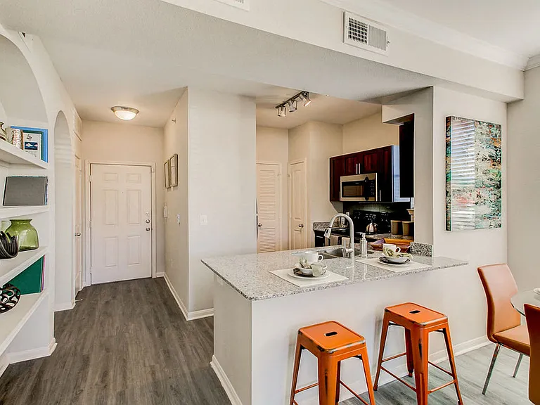 Watervue Apartment Homes — Photo 5