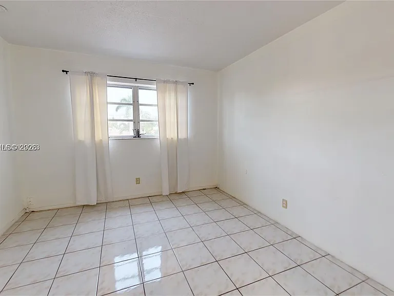 580 Egret Dr #302 — Photo 29