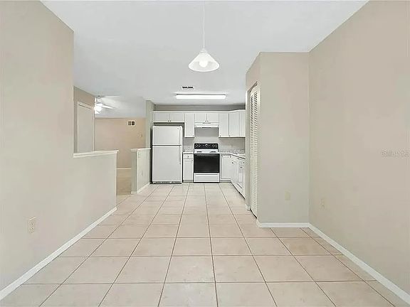 3rd image of 1600 Cimarron Hills Dr