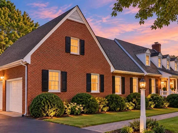 317 Iron Horse Rd, Rocky Mount, NC 27804