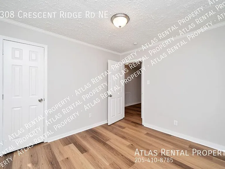 1308 Crescent Ridge Rd NE — Photo 13