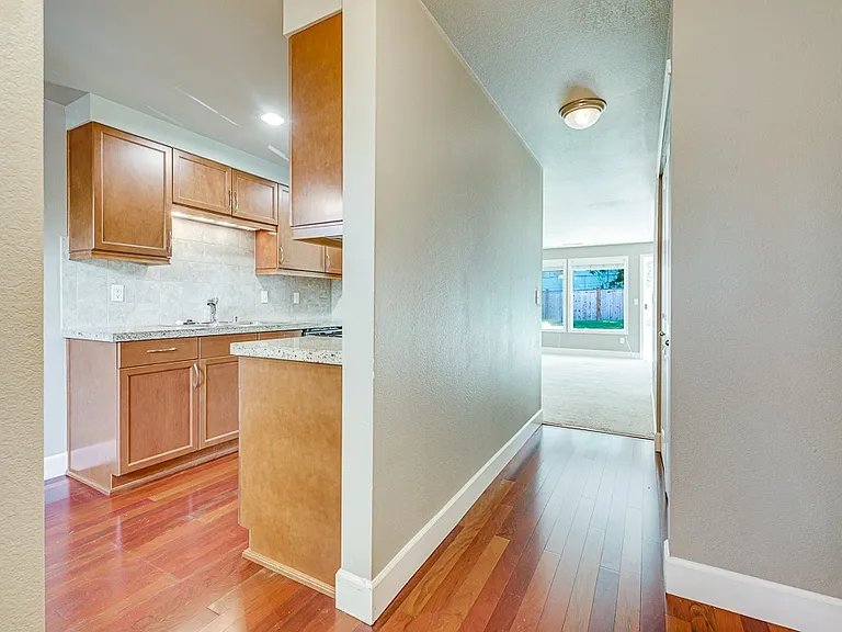Village at The Pointe Apartments — Photo 8