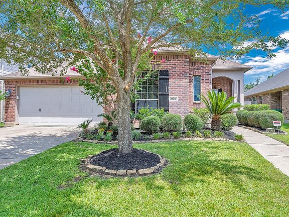 2nd image of 23131 Tranquil Springs Ln