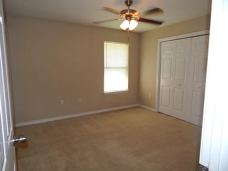 7465 Harvest Village Ct — Photo 5