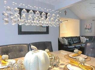 9 Hall St, Methuen, MA 01844