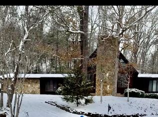 347 Branham Hts, Pikeville, KY 41501