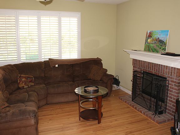 3rd image of 38900 Burton Creek Ln