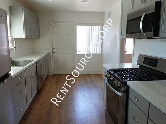 2nd image of 43718 Gadsden Ave