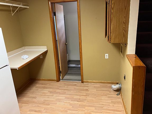 3rd image of 173 21st St NW #C