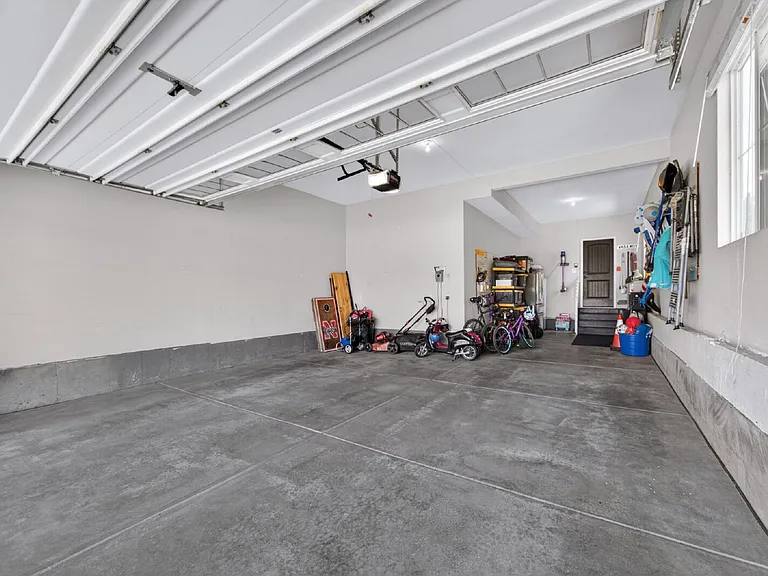 6726 S Quantock Way — Photo 69