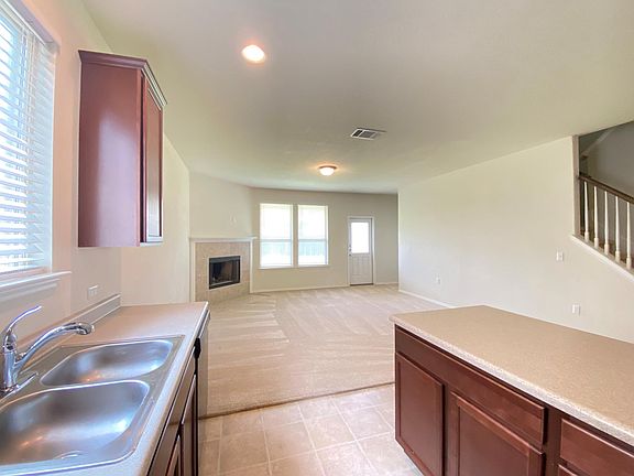 4th image of 11704 Monterosso Dr