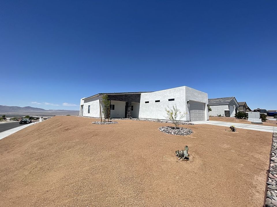 1st image of 2592 Trade Wind Dr