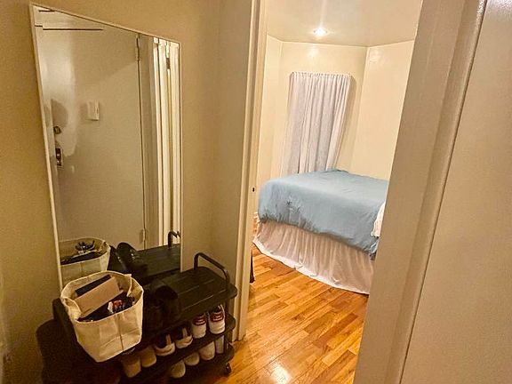5th image of 340 E 85th St APT 4C