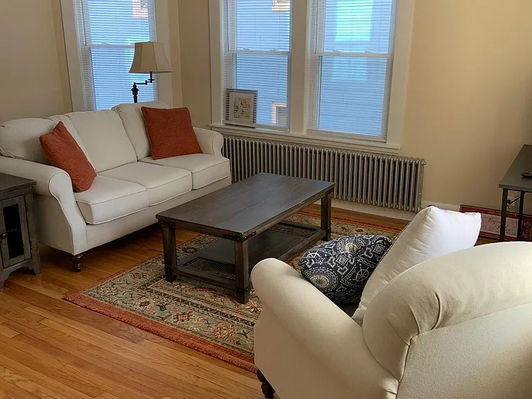21 Dow St — Photo 8