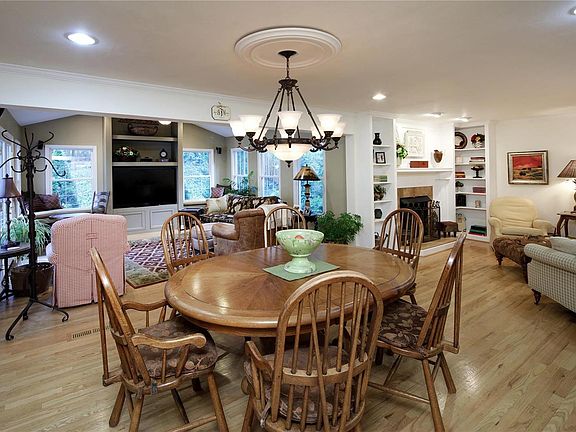 Breakfast room.  Beautiful wood flooring!