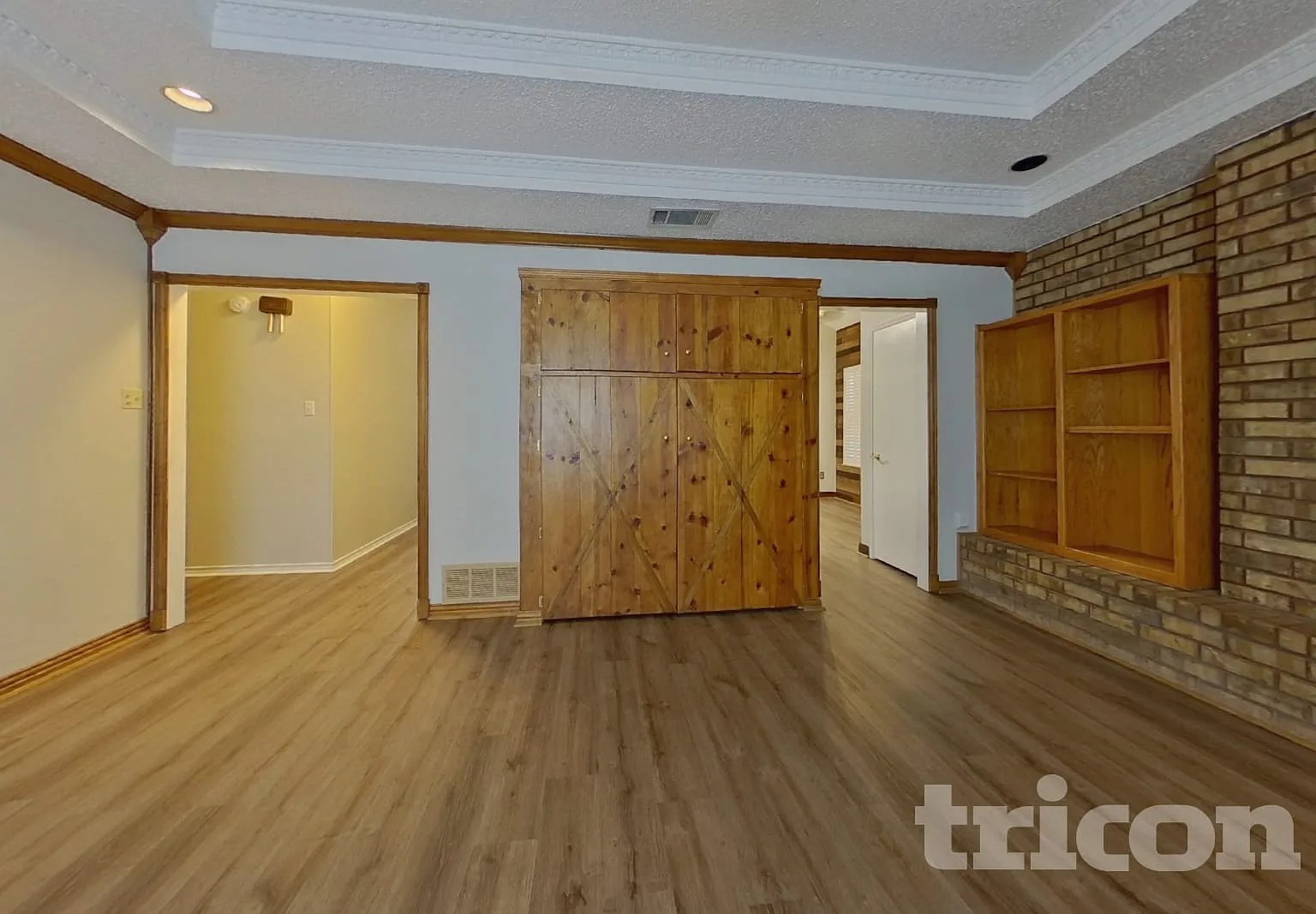 509 Live Oak Drive Euless TX — Photo 2