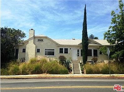1st image of 307 N Wilton Pl