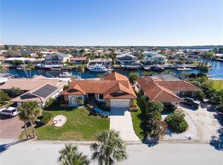 5080 Porpoise Pl, New Port Richey, FL 34652