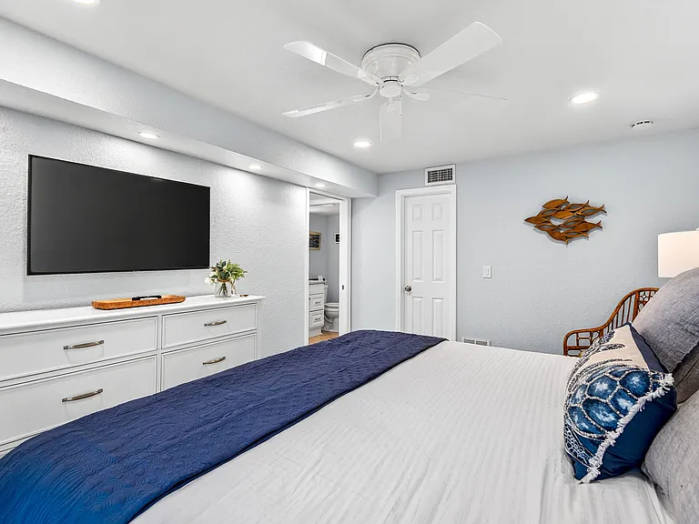 2100 Gulf Blvd #11 — Photo 26