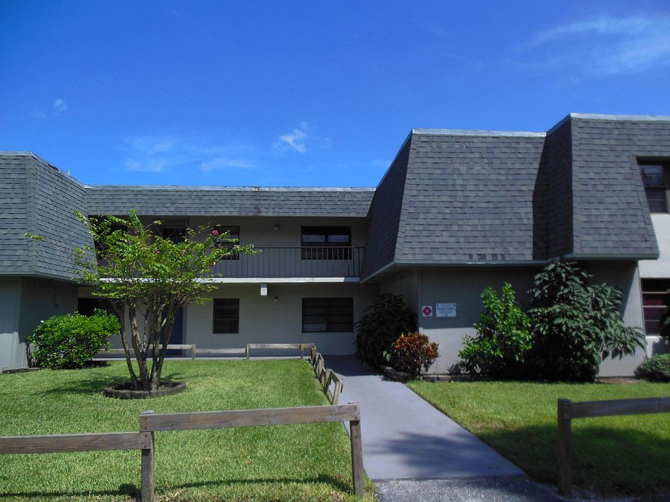 1st image of 2516 S 19th Street #205
