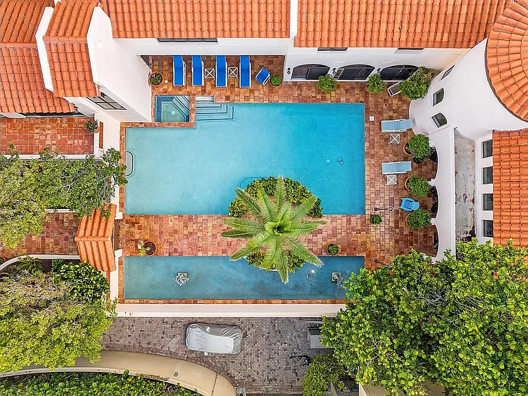 1 Ocean Ln — Photo 3
