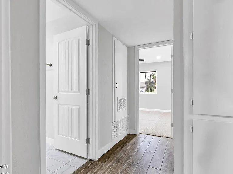 10602 W Cumberland Dr — Photo 14