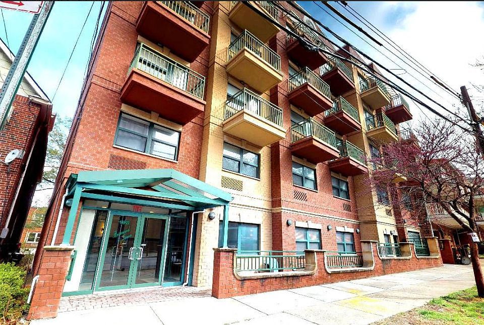 1st image of 135-23 82nd Ave #2C