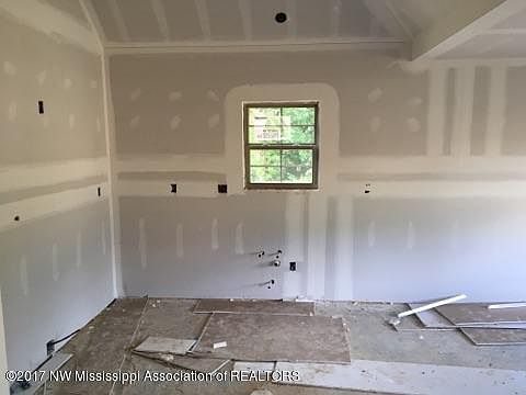 2nd image of 102 Highland Dr