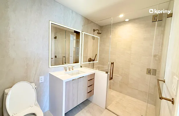 Rented by Koriny NYC LLC | media 11