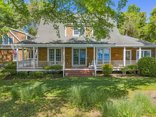 1513 Harding Rd, Wicomico Church, VA 22579