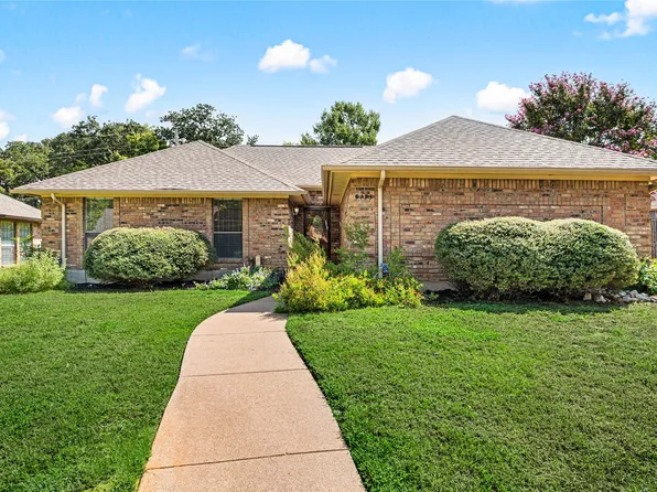 5433 Dana Point Dr, Arlington, TX 76017