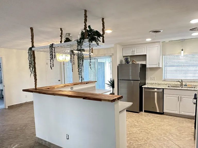 250 Andros Dr — Photo 6