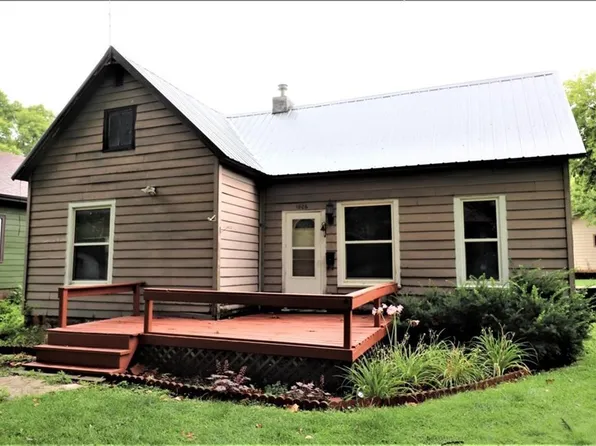 1806 Evelyn St, Perry, IA 50220