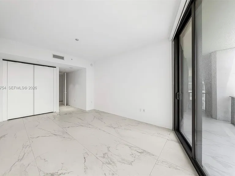 1000 Biscayne Blvd #1201 — Photo 23