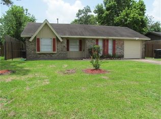 5202 Madden Ln, Houston, TX 77048