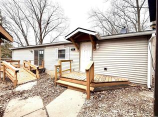 11154 N Landing Rd, Monticello, IN 47960