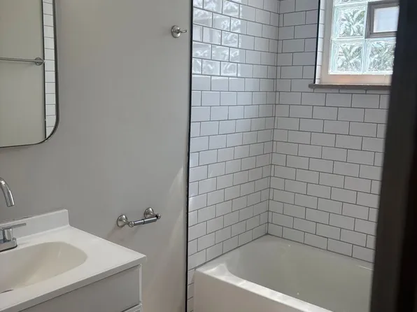 1009 Lilley Ave #D, Columbus, OH 43206