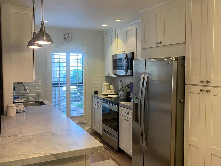 429 W Rincon Ave #D — Photo 3