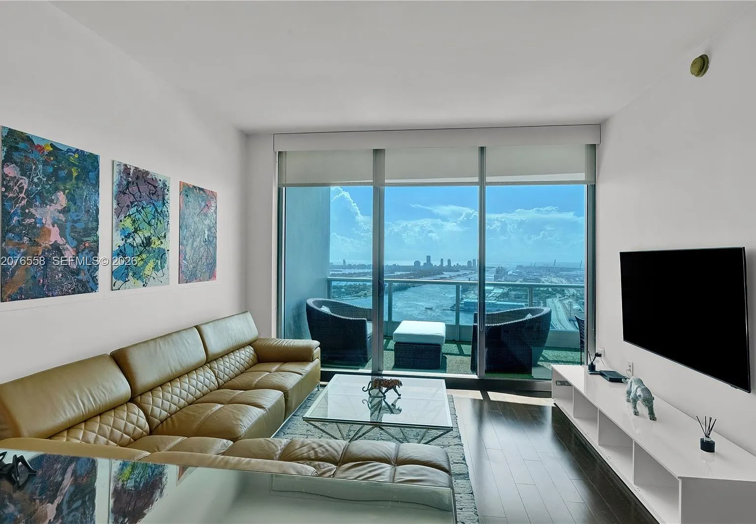 900 Biscayne Bay Condo — Photo 3