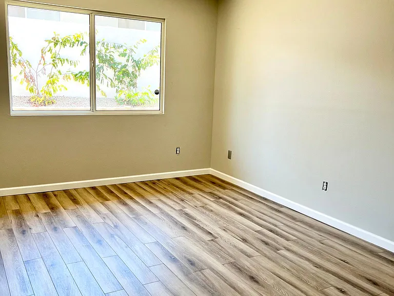 37657 Bankside Dr — Photo 6