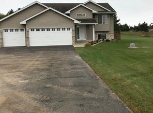 5459 14th St, Princeton, MN 55371